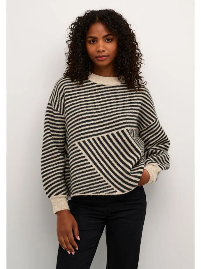 Pullover in Schwarz/ Beige