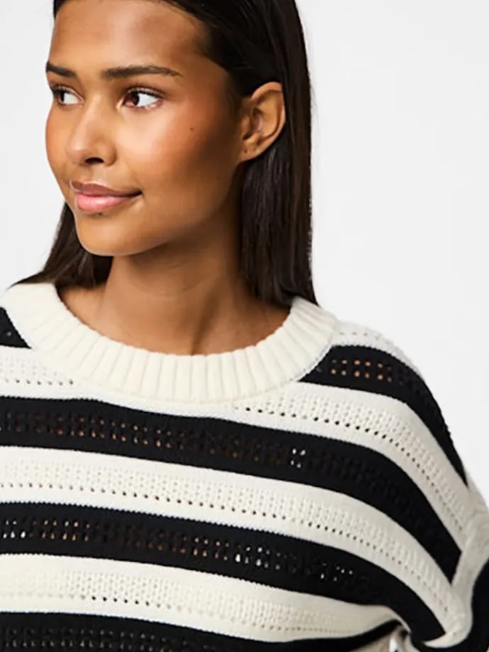 Pullover in Schwarz/ Weiß