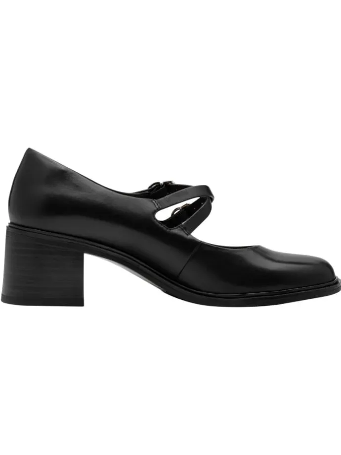Pumps in BLACK