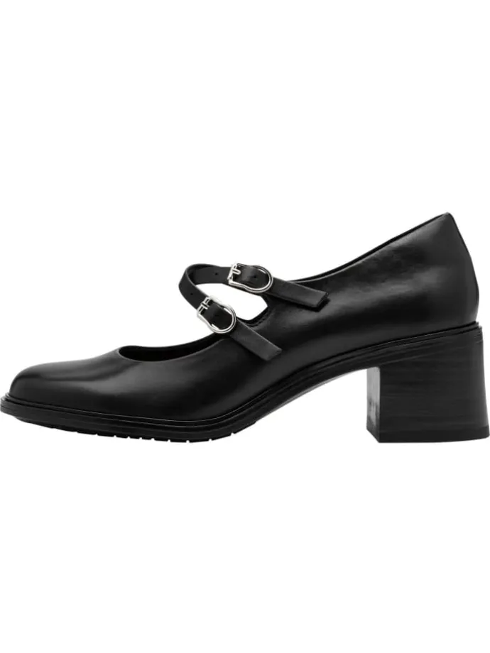 Pumps in BLACK