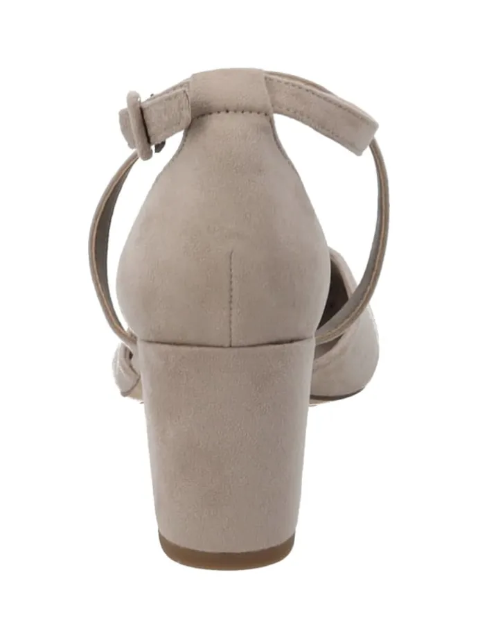 Pumps in taupe