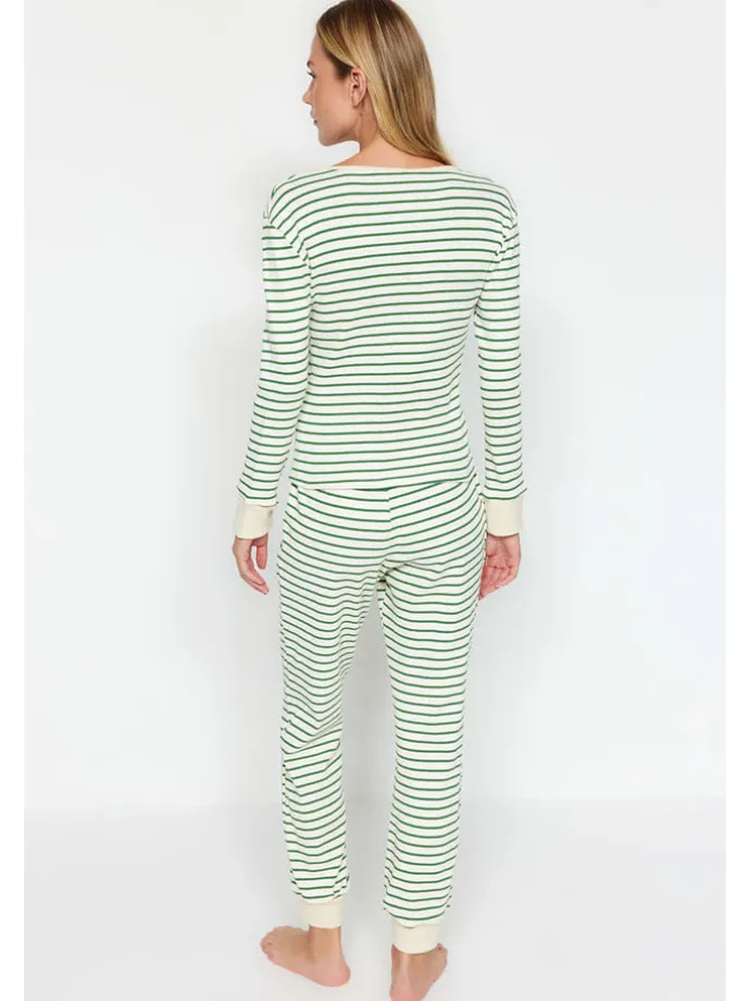 Pyjama in Creme/ Grün