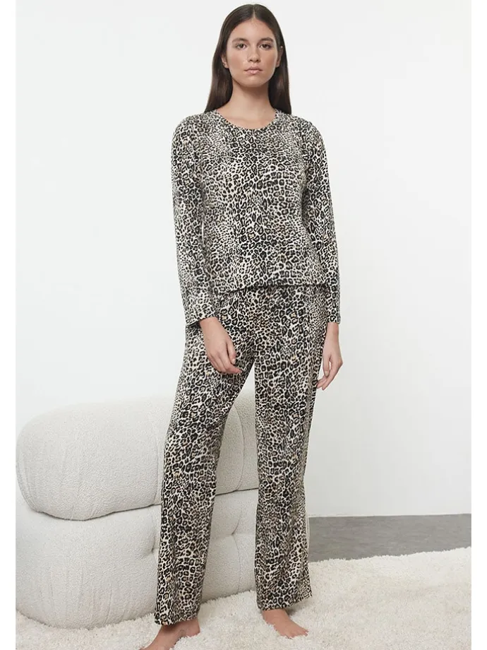 Pyjama in Grau