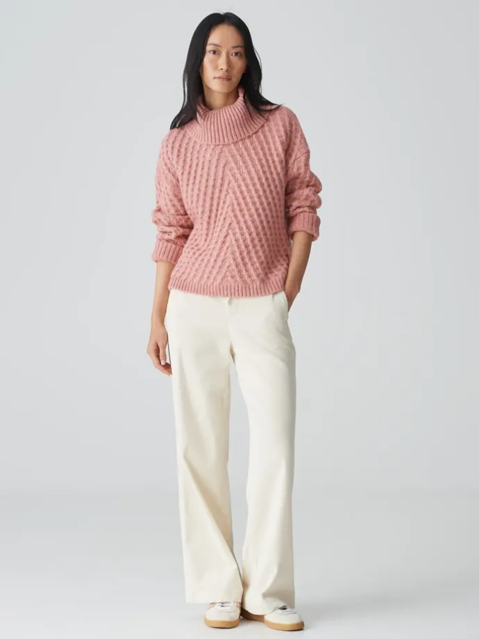 Rollkragenpullover in Rosa