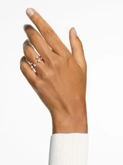 Rosévergold. Ring mit Edelsteinen