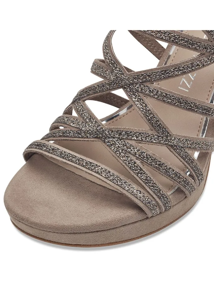 Sandaletten in Beige