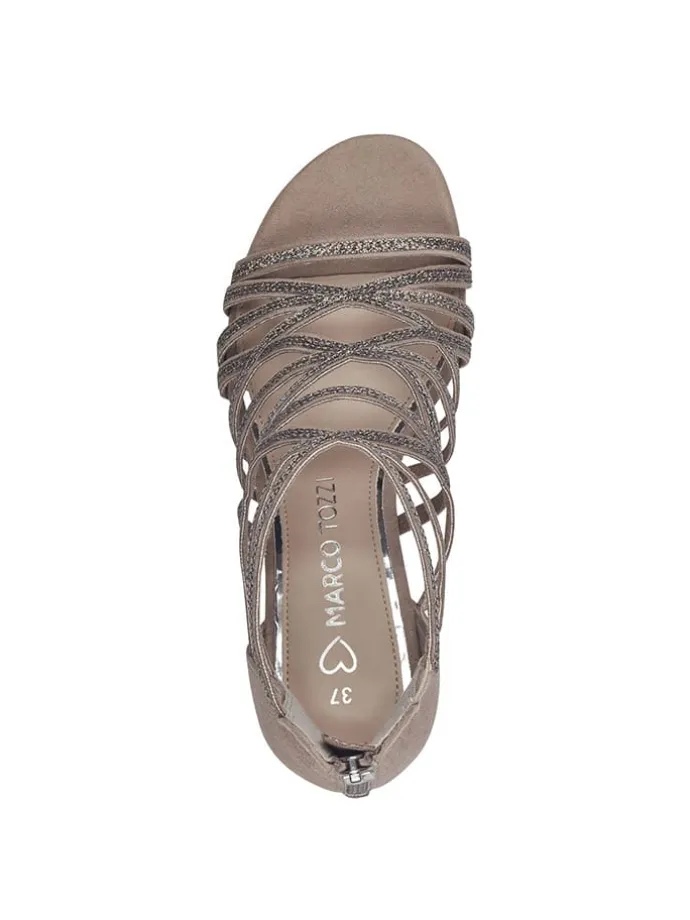 Sandaletten in Beige