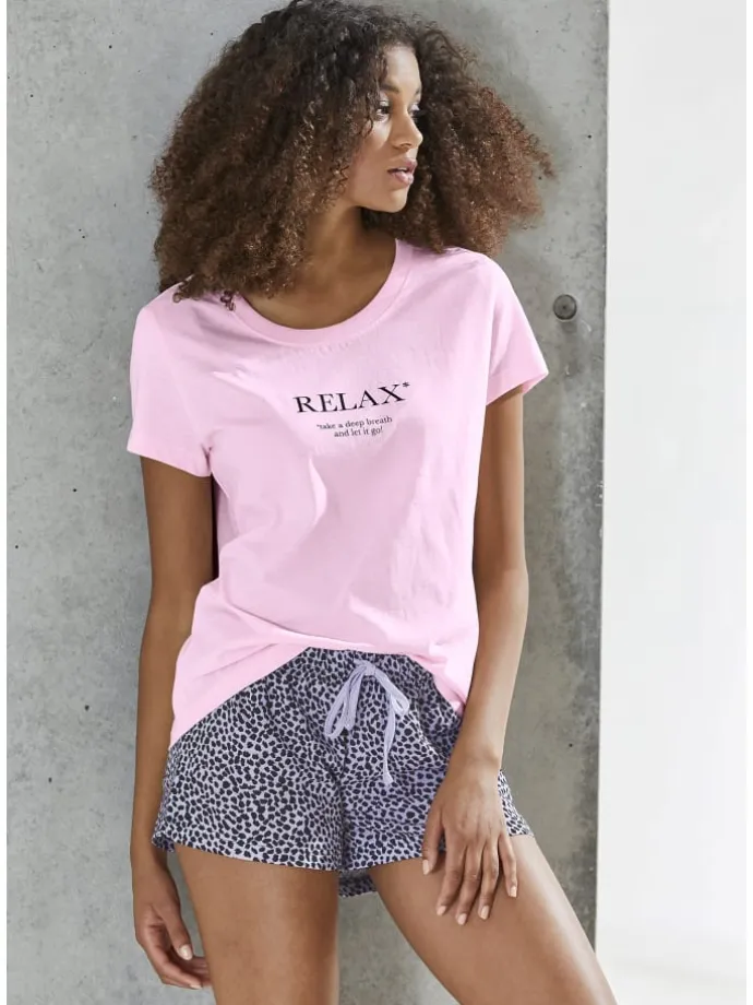 Schlafshorts in helllila-schwarz