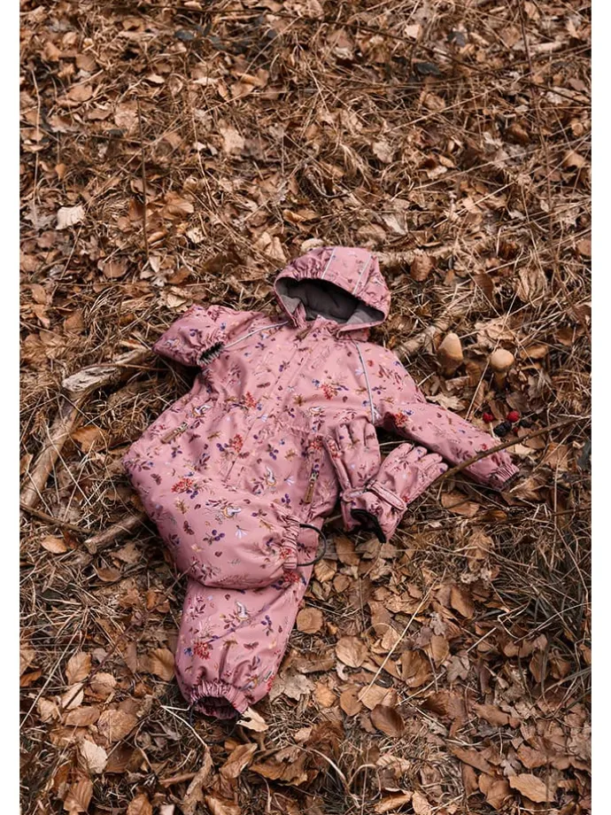 Schneeanzug in Rosa