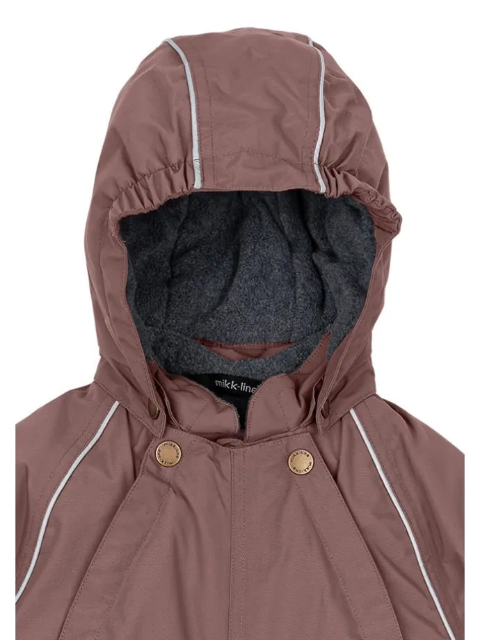 Schneeanzug in Rosa