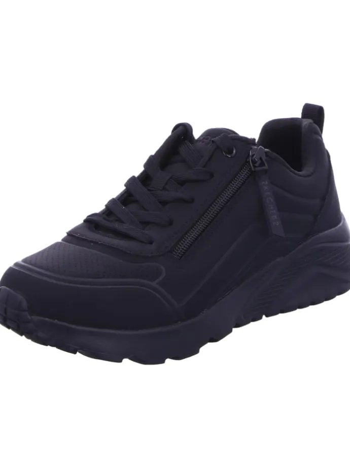 Schnürhalbschuh in schwarz