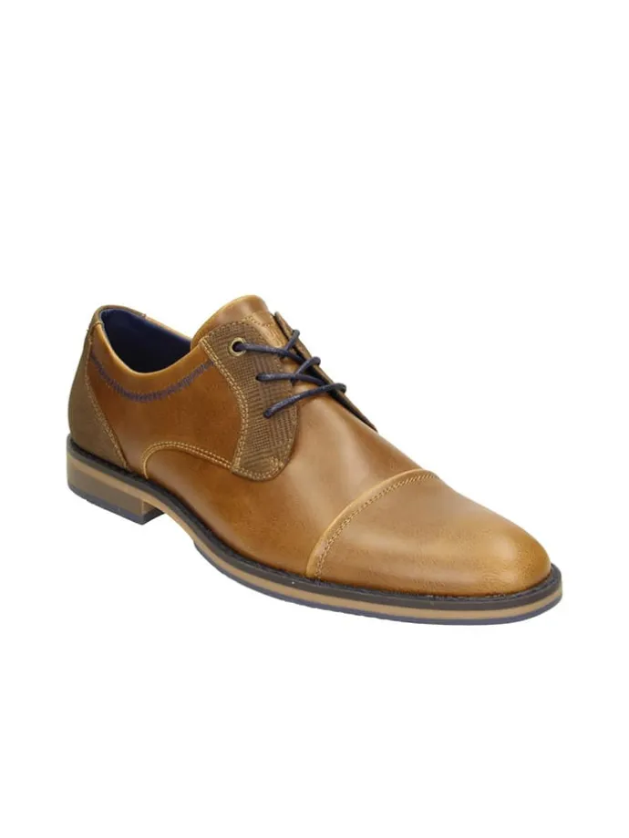 Schnürschuhe in Cognac