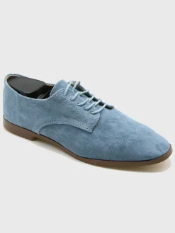 Schnürschuhe in Hellblau