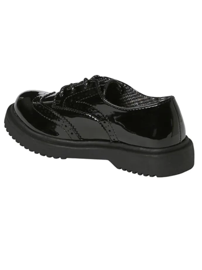 Schnürschuhe in Schwarz