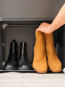 Schuhschrank in Weiß - (B)84 x (H)160 x (T)32 cm