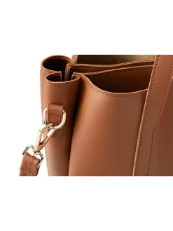 Schultertasche in Hellbraun - (B)32 x (H)27 x (T)13 cm