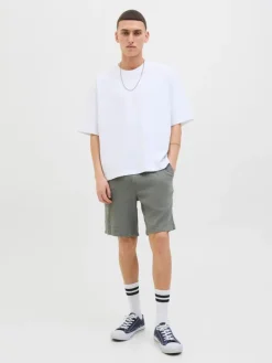 Shorts in Mulled Basil