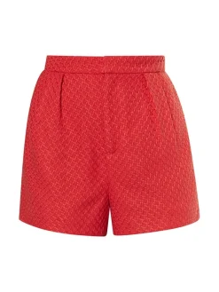 Shorts in Rot