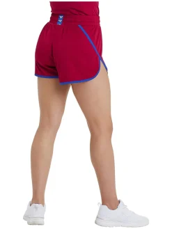 Shorts in Rot