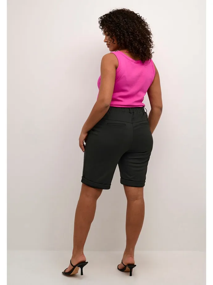 Shorts in Schwarz