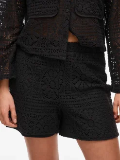 Shorts in Schwarz