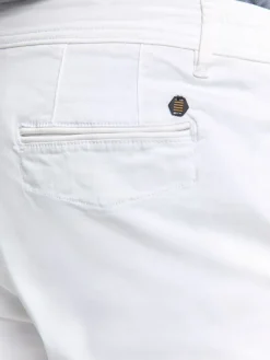 Shorts in Weiß