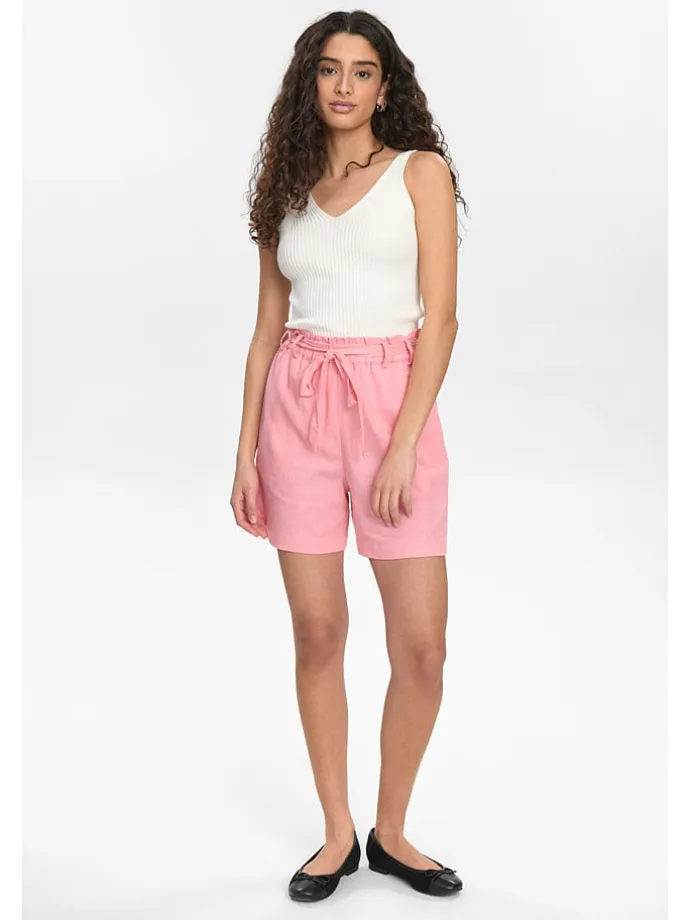 Shorts "Nuingava" in Rosa