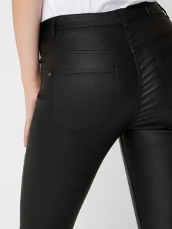 Skinny Jeans Leder Optik High Waist Stretch Coated Denim Pants in Schwarz