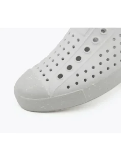 Slipper in Grau