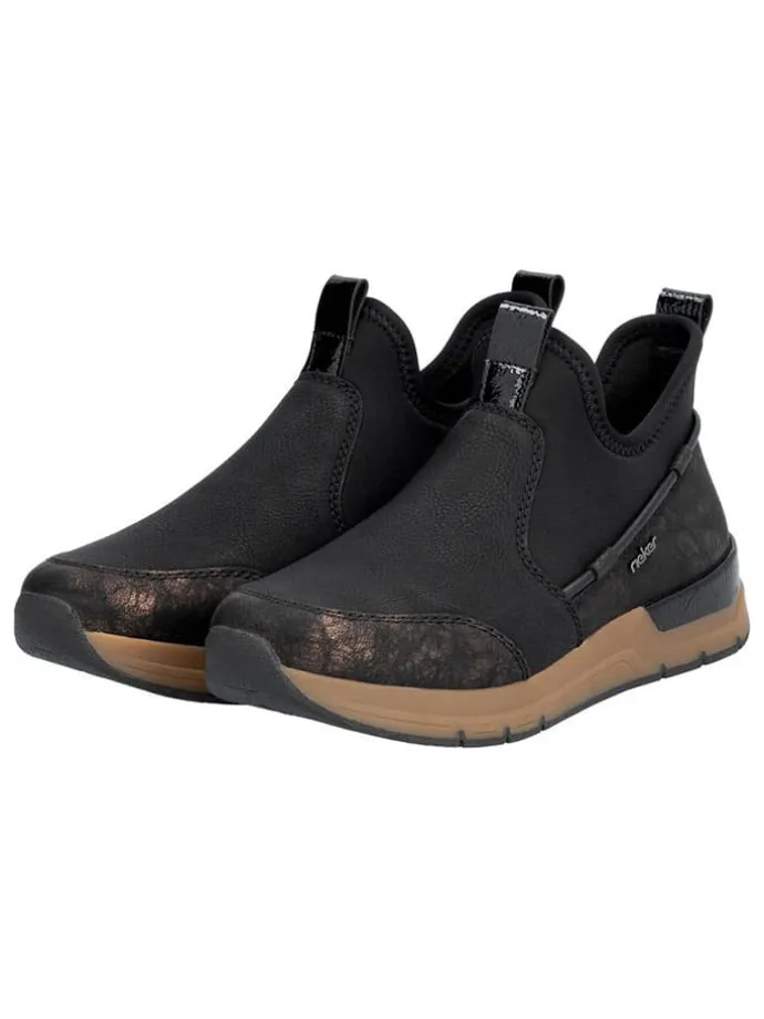 Slipper in Schwarz