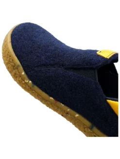 Slipper 
