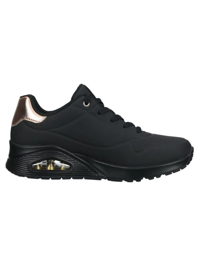 Sneaker in Schwarz/Schwarz