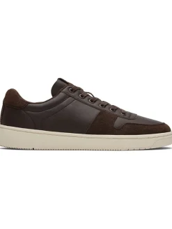Sneakers in Braun