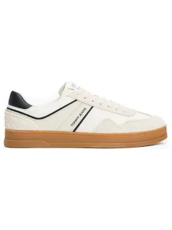 Sneakers in Creme