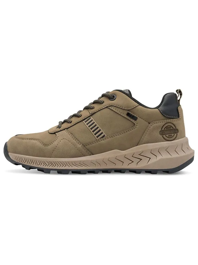 Sneakers in Khaki