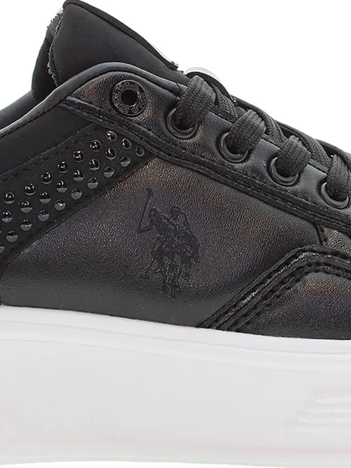 Sneakers in Schwarz
