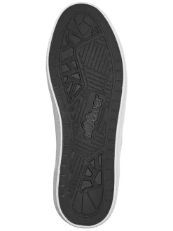 Sneakers in Schwarz