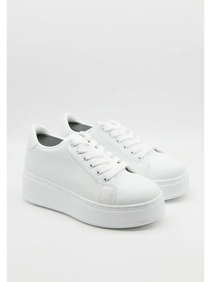 Sneakers in Weiß