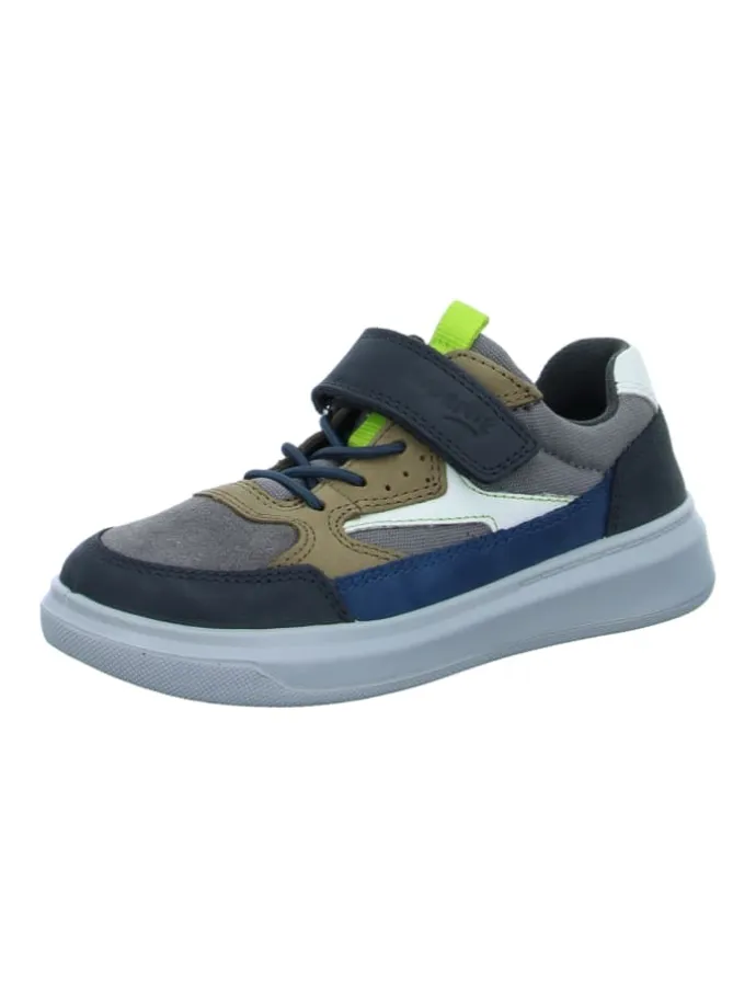 Sportliche Schnürschuhe in Bunt