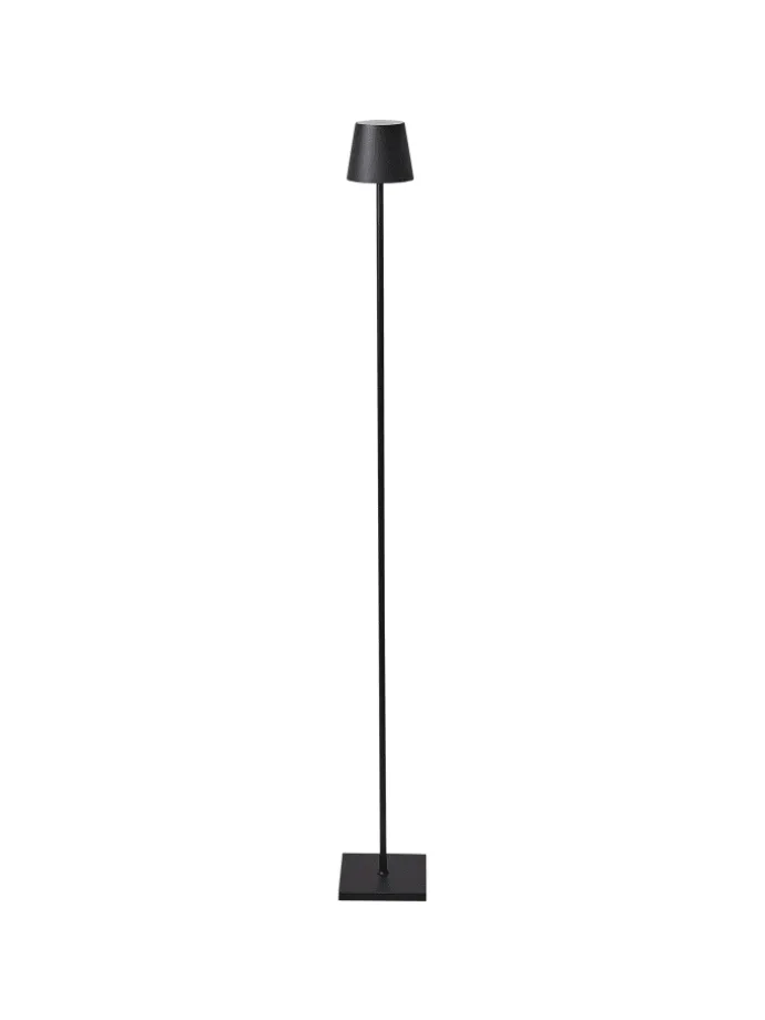 Stehleuchten GAVARRESA in Schwarz - (W) 15 x (H) 131 x (L) 15 cm