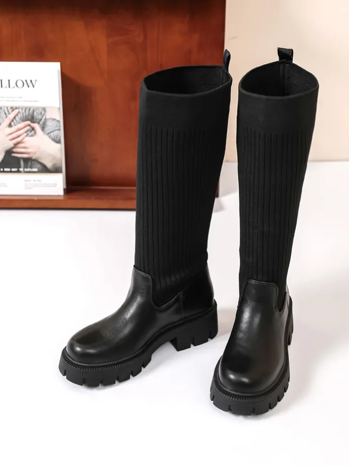 Stiefel in Schwarz