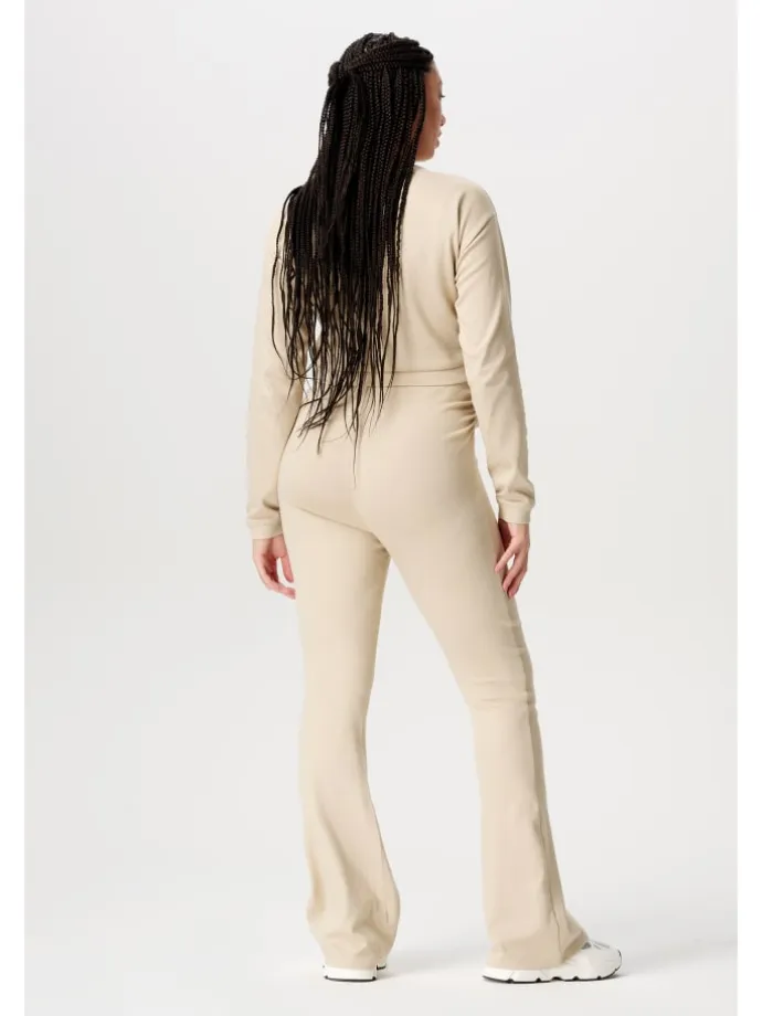 Still-Shirt Leela in White Pepper