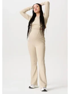 Still-Shirt Leela in White Pepper