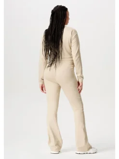 Still-Shirt Leela in White Pepper
