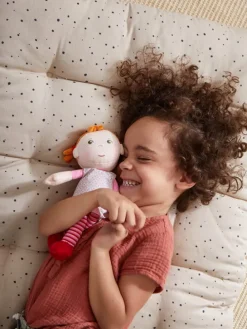 Stoffpuppe Kuschelpuppe Roya ab 6 Monaten in mehrfarbig