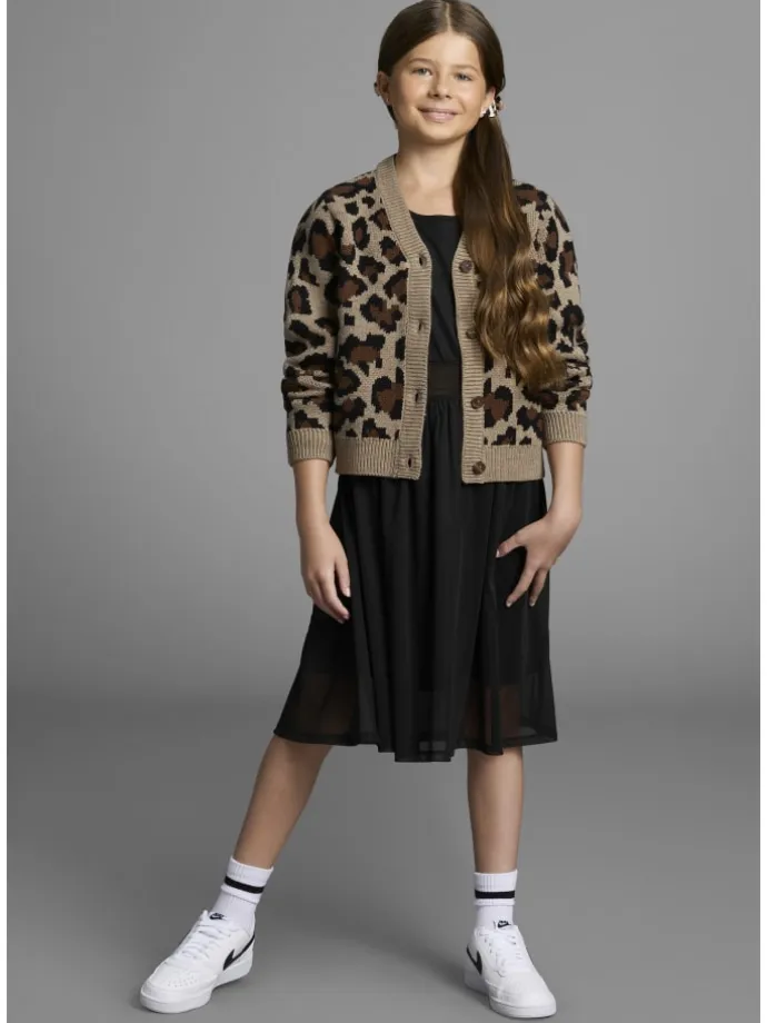 Strickjacke in gemustert leo