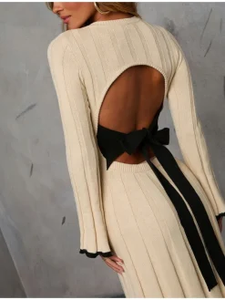 Strickkleid in Beige