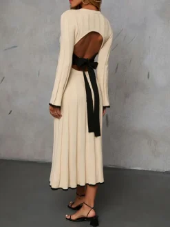 Strickkleid in Beige