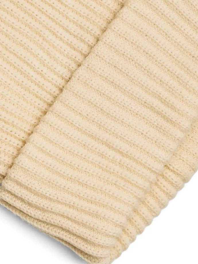 Strickmütze in Beige