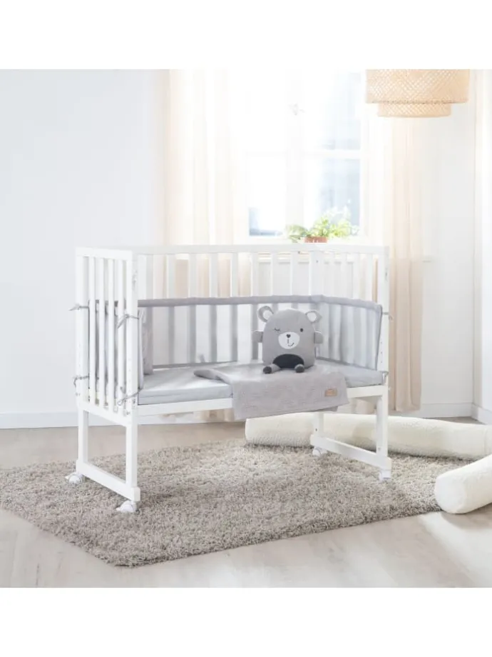 Stuben- & Beistellbett 3in1 weiß + Matratze, Mesh-Nestchen & Barriere